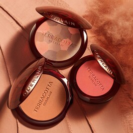 TERRACOTTA LIGHT THE SUN-KISSED NATURAL HEALTHY GLOW POWDER