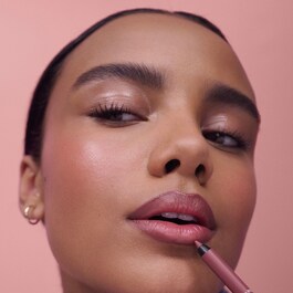 8HR Colorful Lip Liner - Μολύβι χειλιών χωρίς μεταφορά