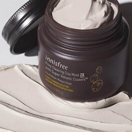 VOLCANIC PORE CLEARING CLAY MASK
