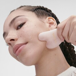 Gua Sha Quartz Rose - Για το λαιμό και το πρόσωπο