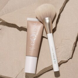 Glowish - Airbrush finish - Complexion brush