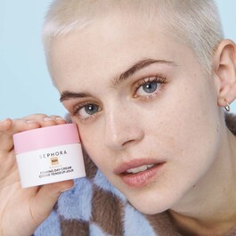 Firming day cream - Firm + Illuminate
