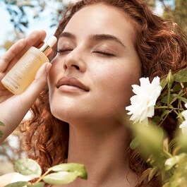 Noni Glow Face Oil - Face oil