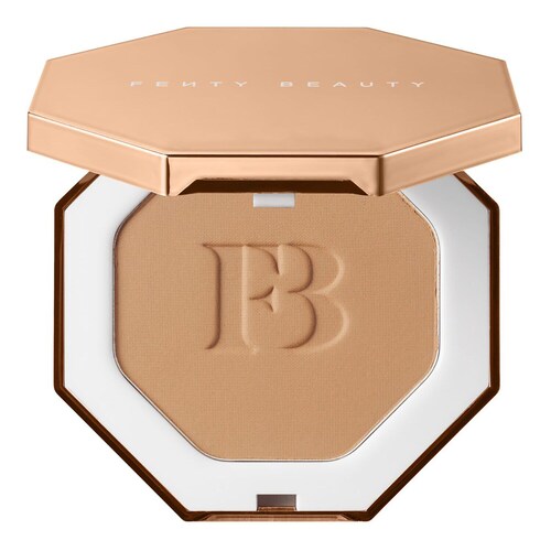 Fenty Beauty – Sun Stalk’r Instant Warmth Bronzer