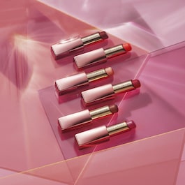 Pure Color Crystal - Color Revealing Moisturizing Lip Balm