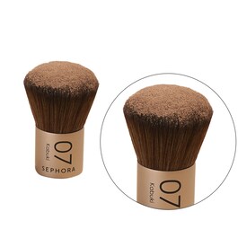 Kabuki Brush 07