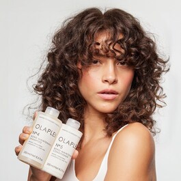 N°4 Bond Maintenance Shampoo