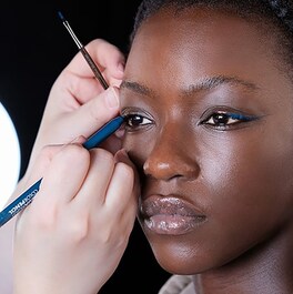 Aqua Resist Color Pencil Full Impact Glide Waterproof Eyeliner