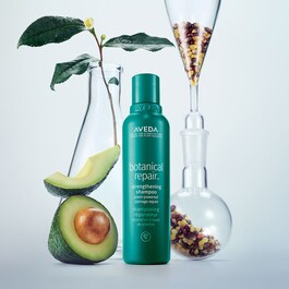 Botanical Repair™ Strengthening shampoo - Shampoo Travel Size