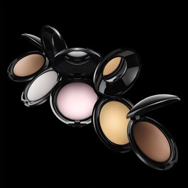 Skin Fetish: Sublime Perfection Blurring Under-Eye Powder