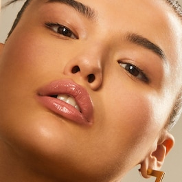 Balmy Gloss Tinted Lip Oil