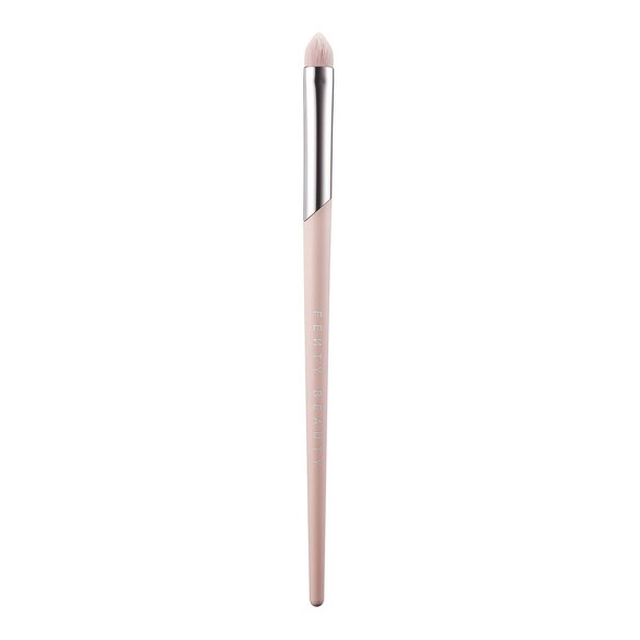 Precise definition Eyeshadow brush, FENTY BEAUTY