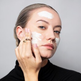 Reincarnation - Pure Facial Polish & Exfoliator
