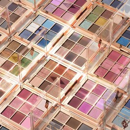 Charlotte's Palette of Beautifying Eye Trends - Παλέτα σκιών ματιών