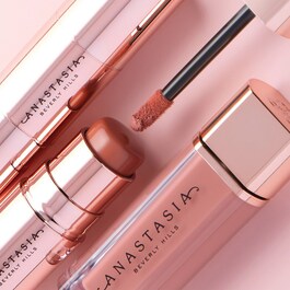Blushed Lip & Cheek Duo - Σετ μακιγιάζ για χείλη και μάγουλα