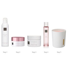 The Ritual of Sakura Body Scrub