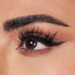 Hoodie Flares #25 - Classic Lashes