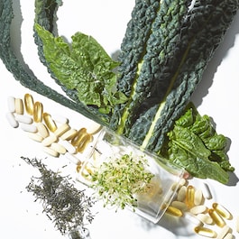 Superfood Air Whip Hyaluronic Acid Moisturizer