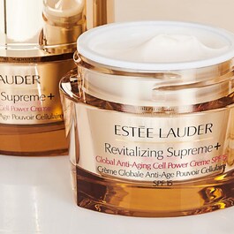 REVITALIZING SUPREME - SPF 15 Global Anti-Aging Cream