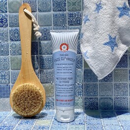 BASICS FACE CLEANSER