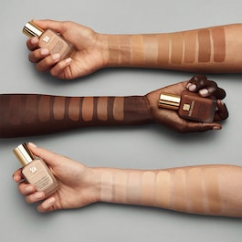 Double Wear - Stay-in-Place Foundation SPF 10