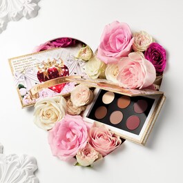 Mothership Eyeshadow Palette Velvet Liaison 6.6g