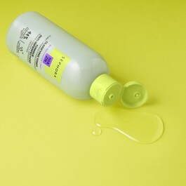 Clarifying toner - Purifies + Reduces the appearance of pores