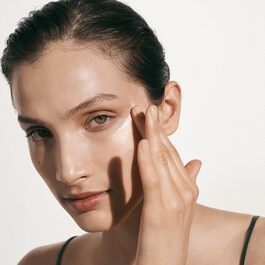 The Moisturizing Soft Cream
