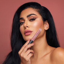 Legit Bombshell Makeup set