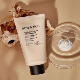 La Crème Douce Démaquillante ‒ Cleanser & Makeup Remover