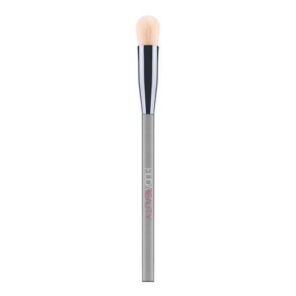 Face Conceal & Blend - Complexion Brush, HUDA BEAUTY