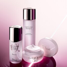 Capture Totale Super Potent Serum - Intense Total Age-Defying Serum