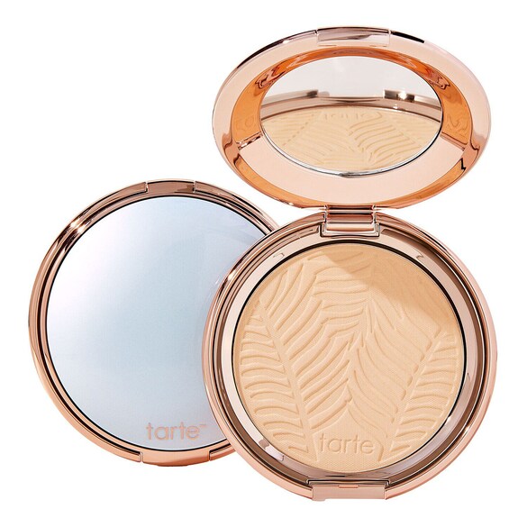Amazonian Clay Blurring Powder Foundation, TARTE
