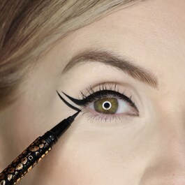Maneater - Liquid eyeliner
