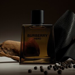 Burberry Hero - Parfum Intense For Men Refill  