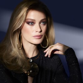 DOUBLE WEAR STAY-IN-PLACE MATTE POWDER FOUNDATION
