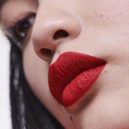Lip Stain Liner