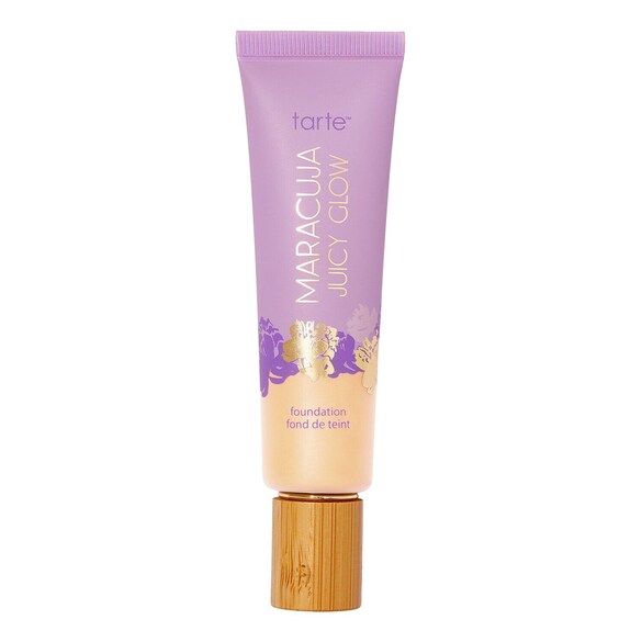 Maracuja Juicy Glow Foundation, Tarte