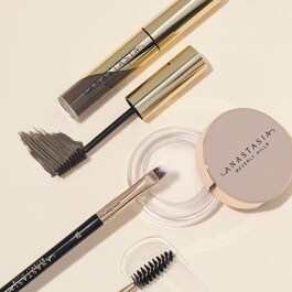 Full & Feathered Brow Kit