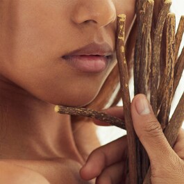 Glow Crème Illuminating Face Cream