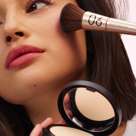 Matte perfection powder foundation Matte foundation