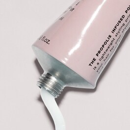 Propolis Infused Polishing Primer - Styling primer