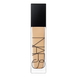 Natural Radiant Longwear Foundation image