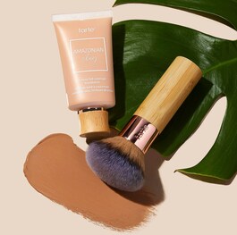 The buffer™ - Airbrush finish foundation brush