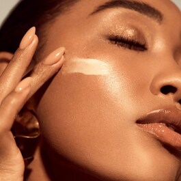 Banana Bright+ Instant Glow Moisturizer - Ενυδατική Κρέμα Λάμψης με Βιταμίνη C