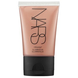 Illuminator