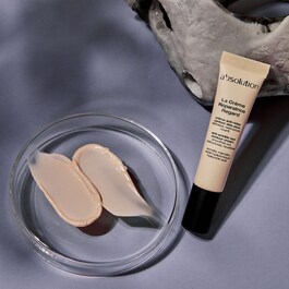 La Crème Réparatrice Regard - Anti-Wrinkle Eye Contour Cream