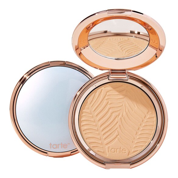 Amazonian Clay Blurring Powder Foundation, Tarte