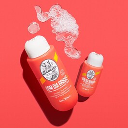 Bom Dia Bright Clarifying AHA BHA Body Wash