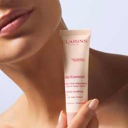 Calm Essentiel Soothing Repairing Balm